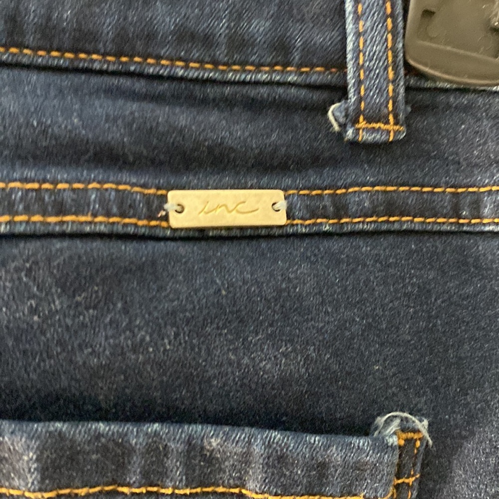 INC Denim | Skinny Leg Curvy Fit Short Style - Picture 6 of 12